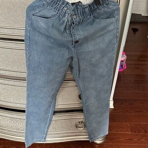 High waisted jeans